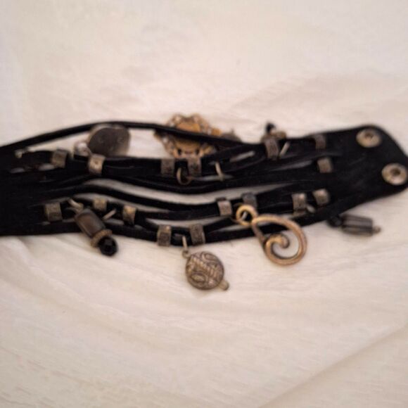 A Woman's Leather Cuff Bracelet Charms Steampunk Strappy Grunge Streetwear - Picture 8 of 11